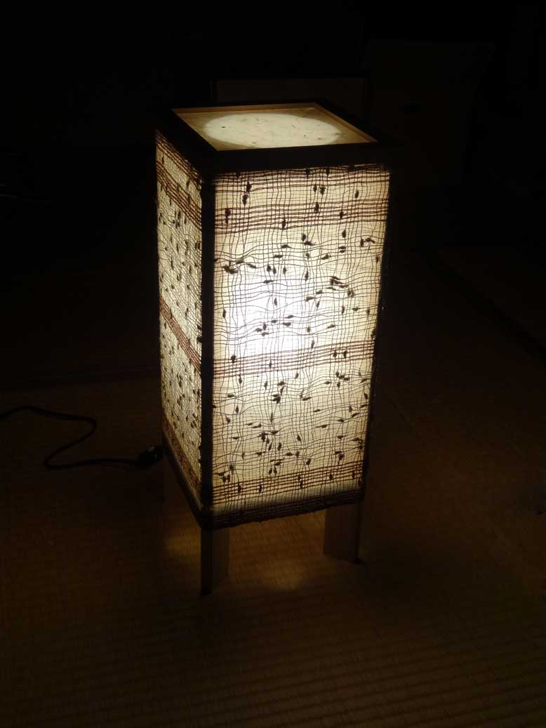 行灯（あんどん）